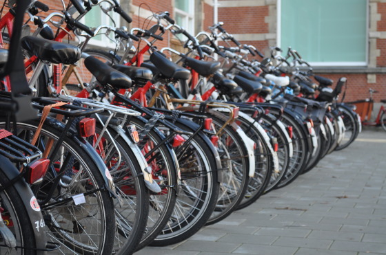 Amsterdam to invest €90m in new bike parking spaces