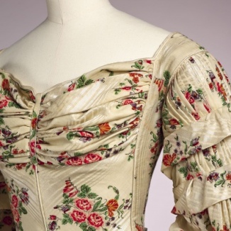 Romantic Fashions