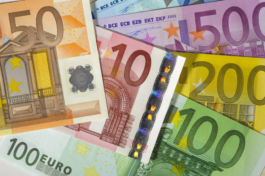 euro money banknotes