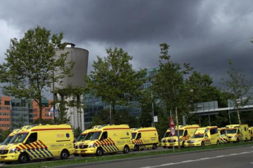 ambulances outside the VUmc