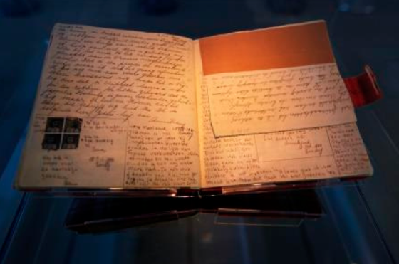 Anne Frank diary