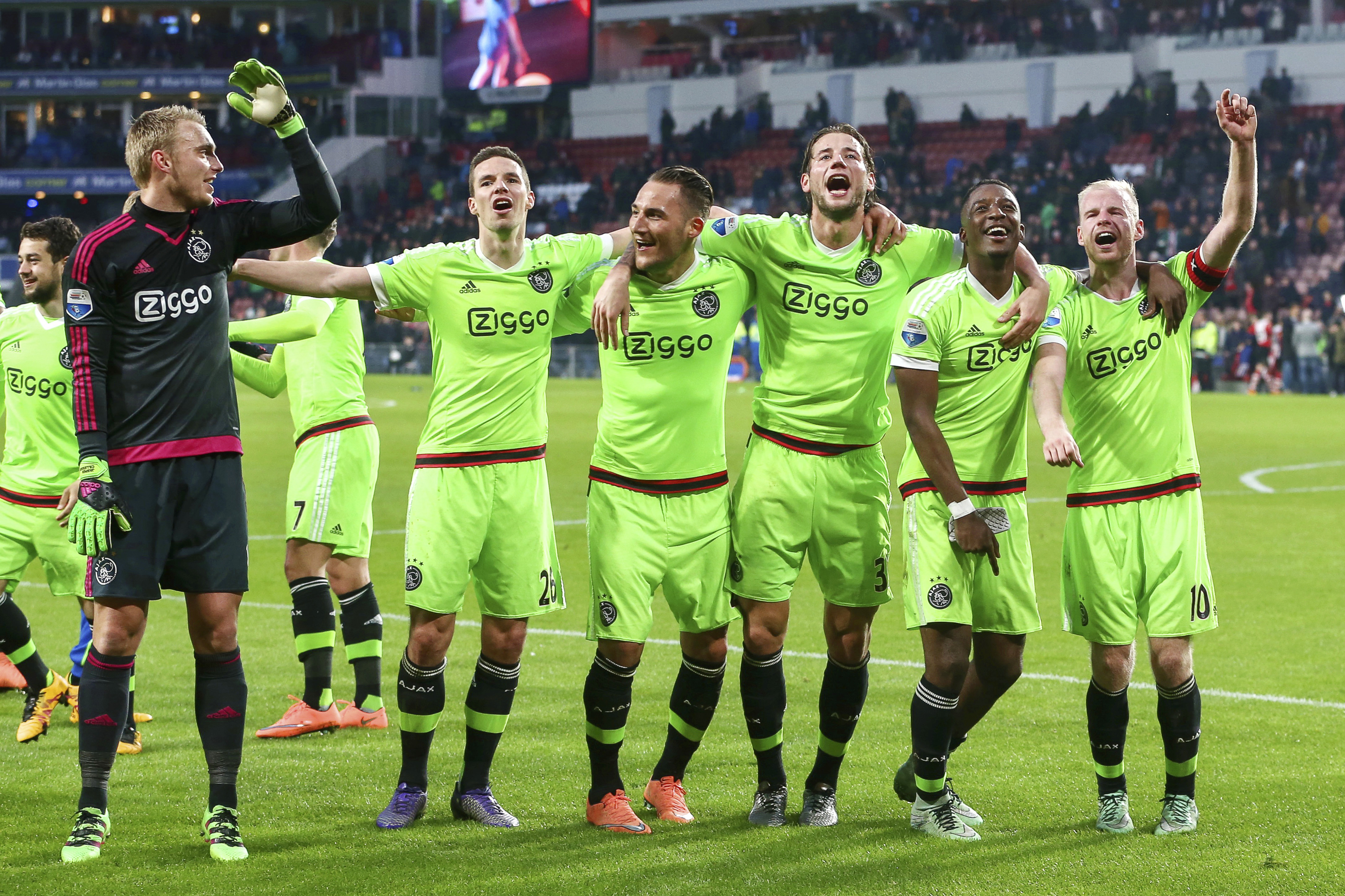 Ajax players celebrate their win over PSV. Photo VI Images / HH