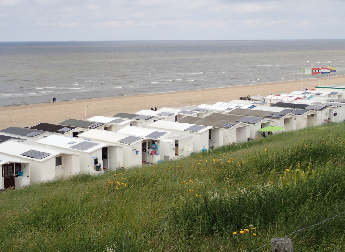 Beach houses near Zandvoort. Photo: DutchNews.nl