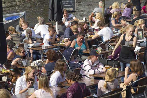 A waterside cafe terrace in Leiden. Photo: Jan Kranendok via Depositphotos.com