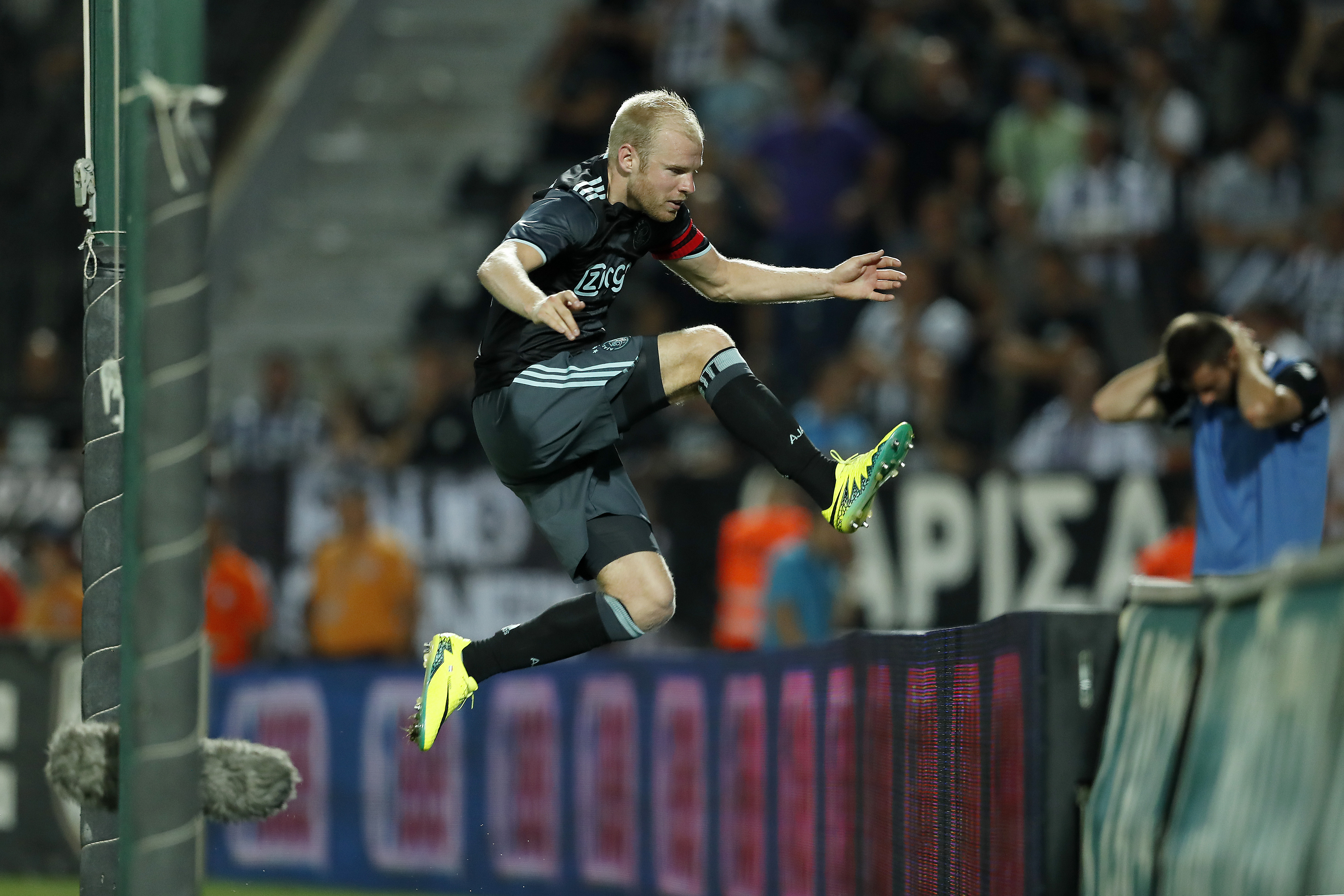 Davy Klaassen in action. Photo: VI via HH