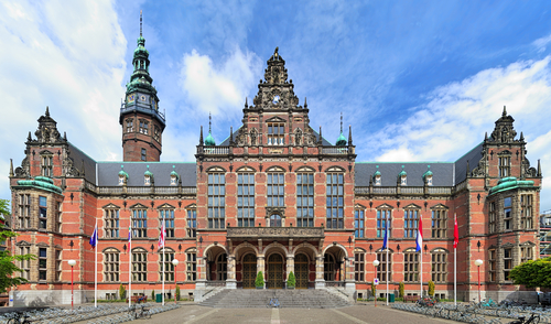 Universities launch central register of professors’ outside jobs – DutchNews.nl