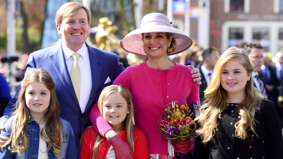 The royal family arrive in Zwolle: Photo: Remko de Waal ANP