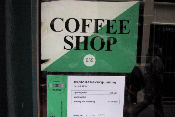 Rotterdam Mayor Wants To Sell Cannabis Cafe Licences To Highest Bidder Dutchnews Nl