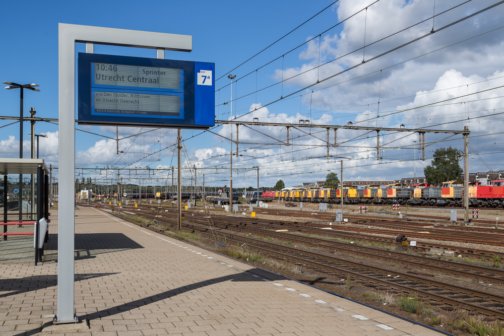 Public transport workers go on hour-long strike on Monday