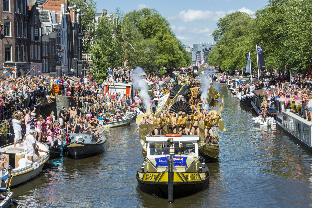 Gay parade – What's up with Amsterdam