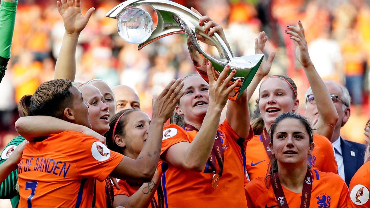 This 2020 id2 national selection international tour signifies the final programming element of in 2011, the boys id2 national selection team also traveled to england and scotland, competing against celtic, everton and manchester city. Netherlands Women's Soccer Team Roster 2020 : Dutch want to host 2027 women's World Cup in wake of ...