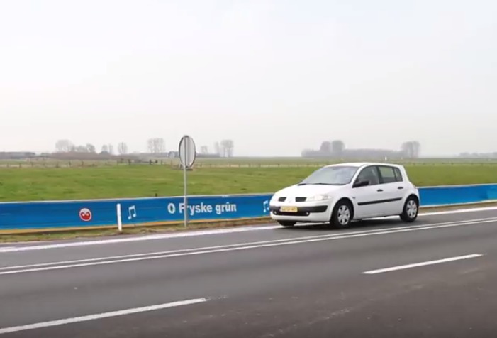 Musical road drives Dutch villagers crazy by playing Frisian national anthem - DutchNews.nl