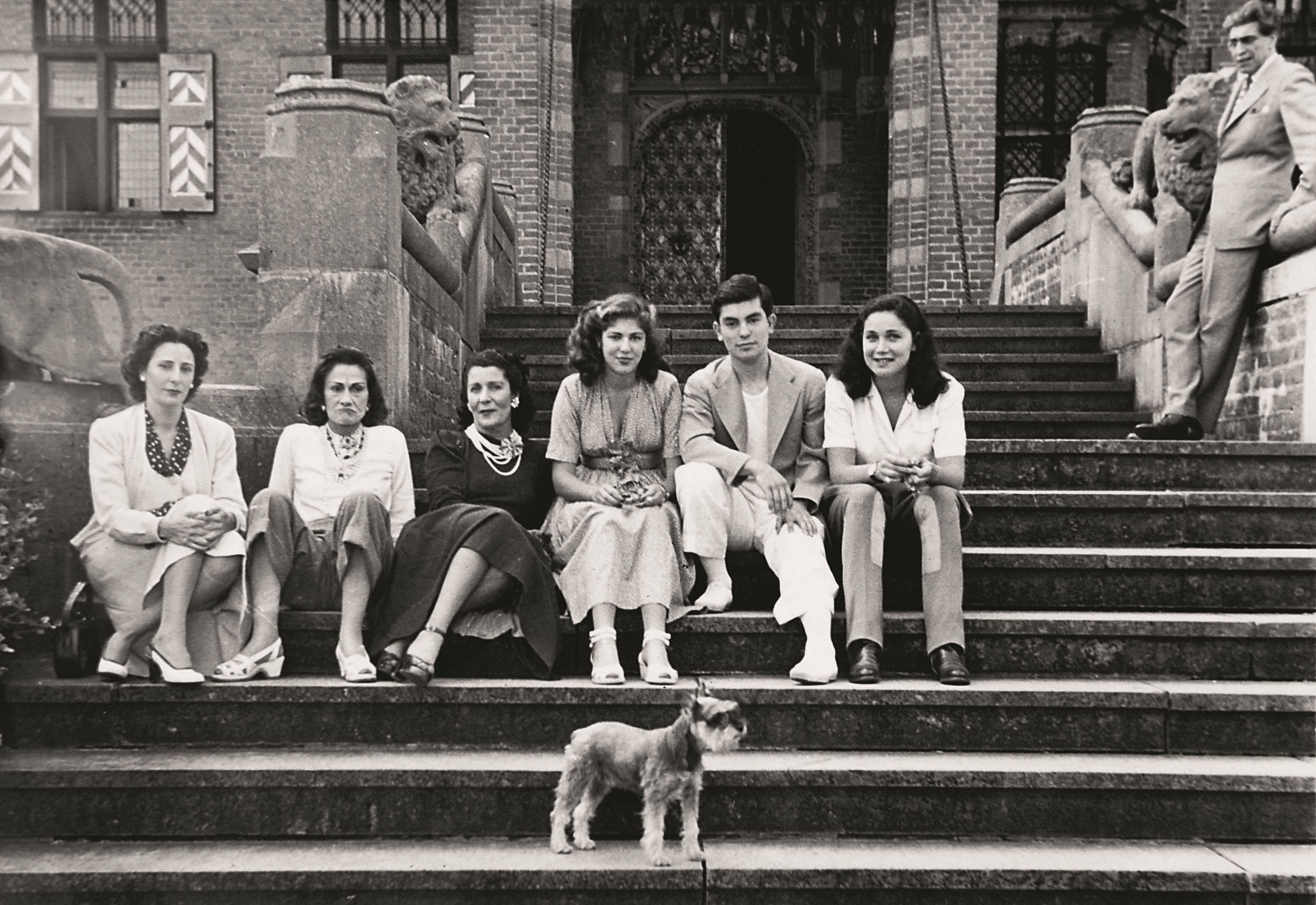 Coco Chanel was among the visitors. Photo: Kasteel de Haar