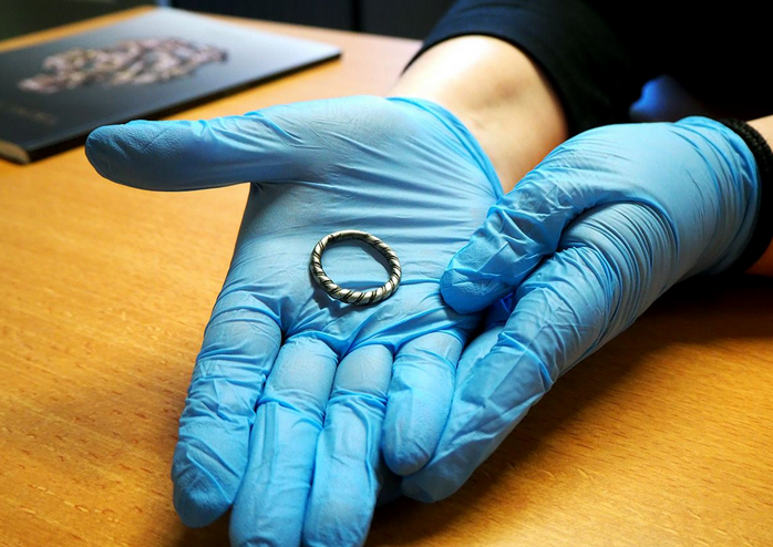 Rare Viking ring sheds more light on obscure period in Dutch