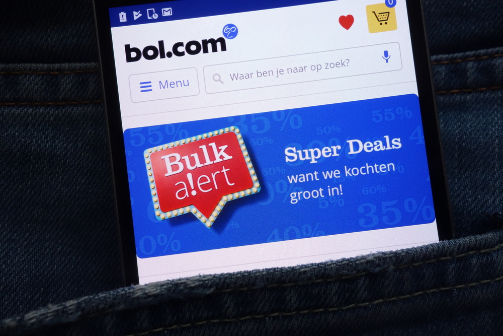 Afkorten gesponsord Pornografie Ahold Delhaize explores an IPO for online retailer Bol.com to fuel growth -  DutchNews.nl