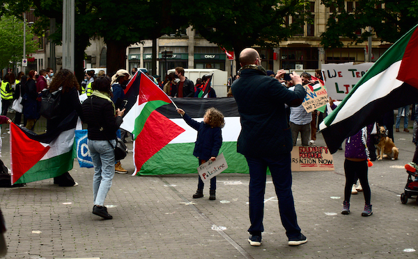 Pro-Palestinian demonstrations in Amsterdam, The Hague, Eindhoven - DutchNews.nl