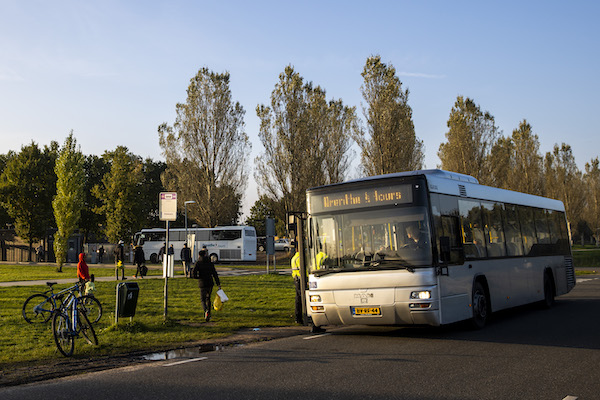 Safety boards agree to act on housing for refugees as crisis deepens