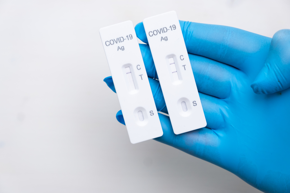 Covid test kit negative