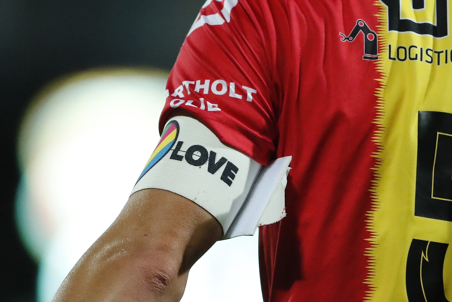 Oranje to wear OneLove armband at World Cup despite risk of fine