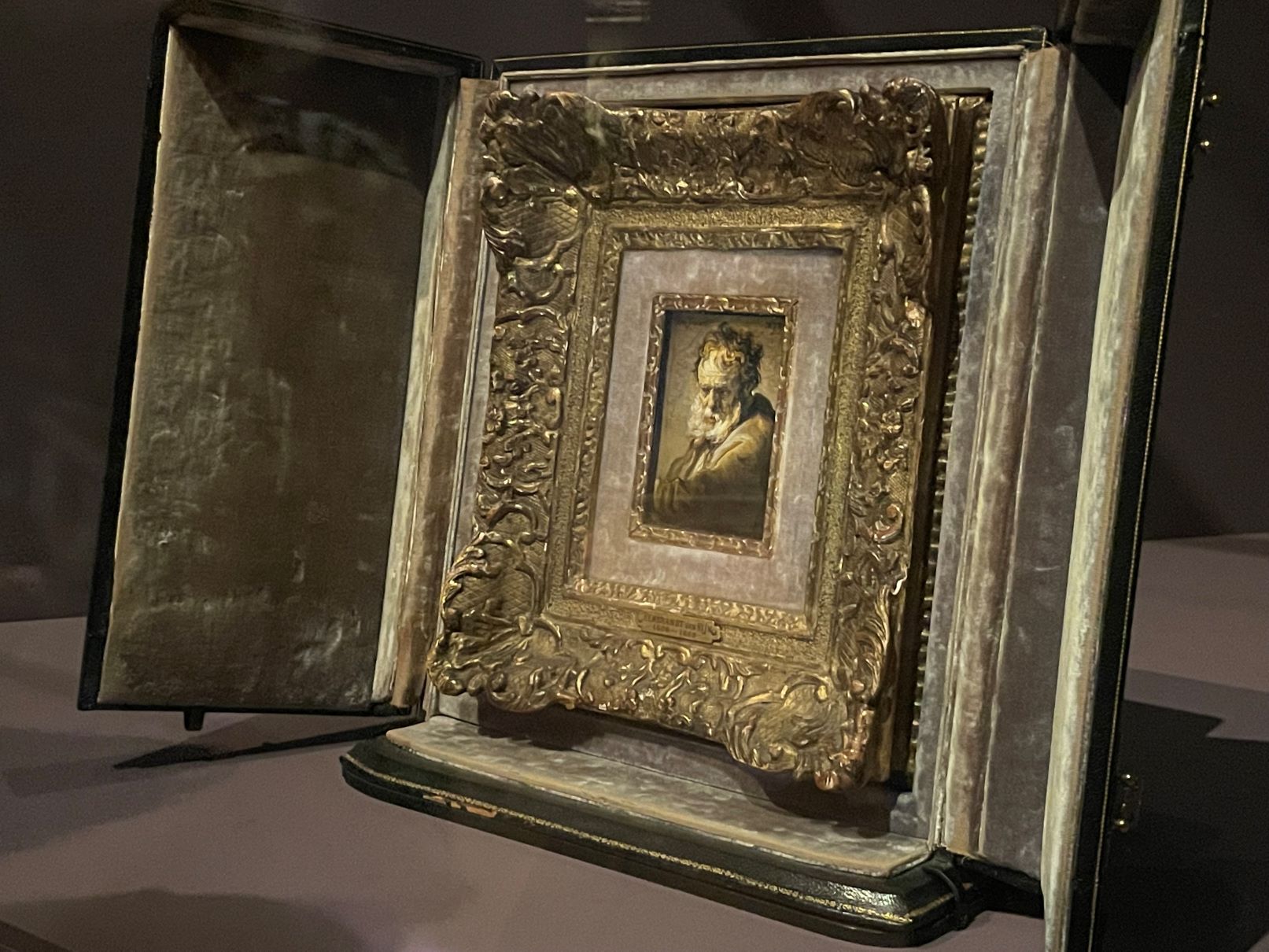 World's 'most expensive painting for its size' on display at Hermitage Museum - DutchNews.nl
