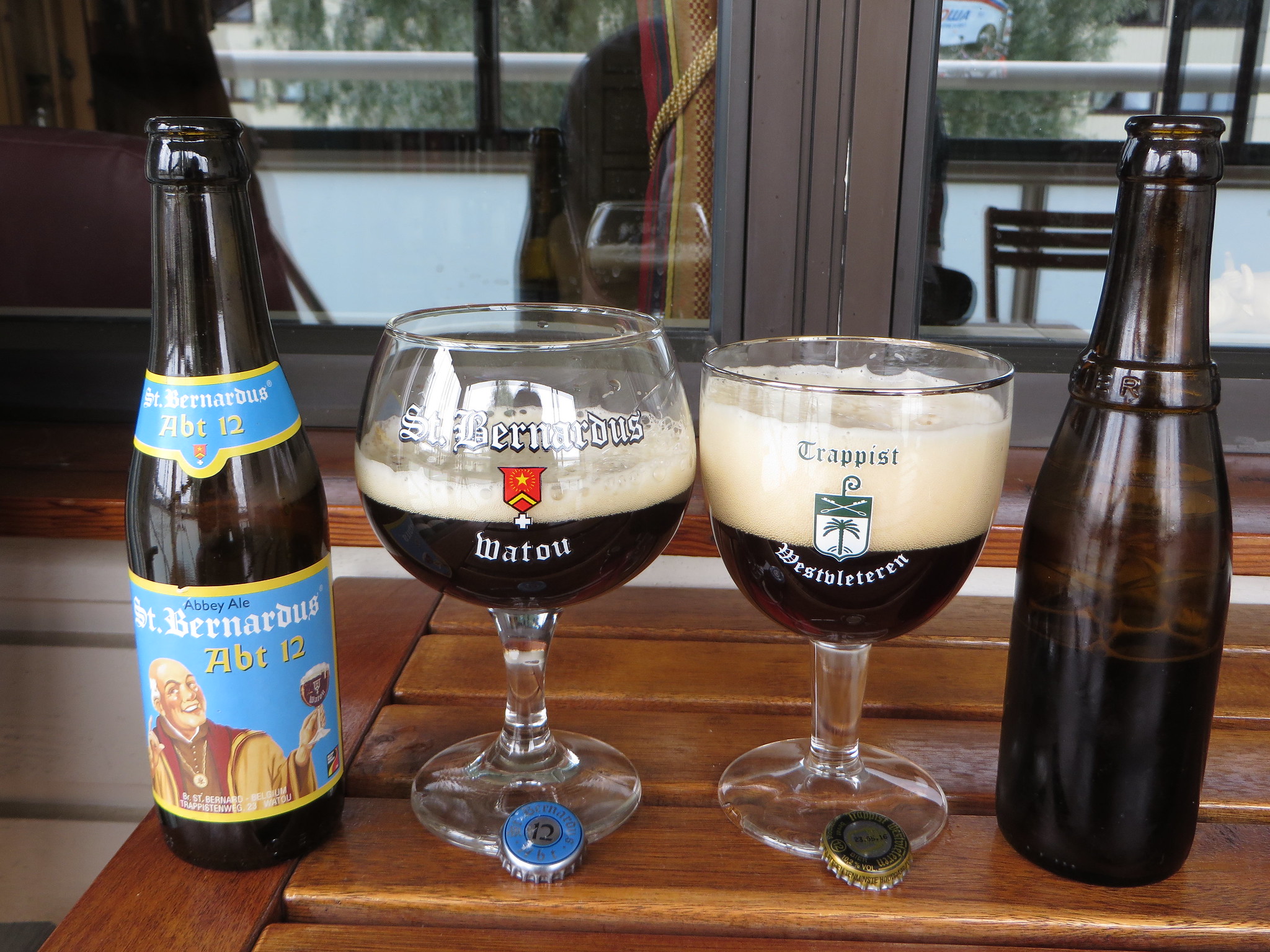 Belgian monks act on profiteering, agree deal to sell beer in NL - DutchNews.nl