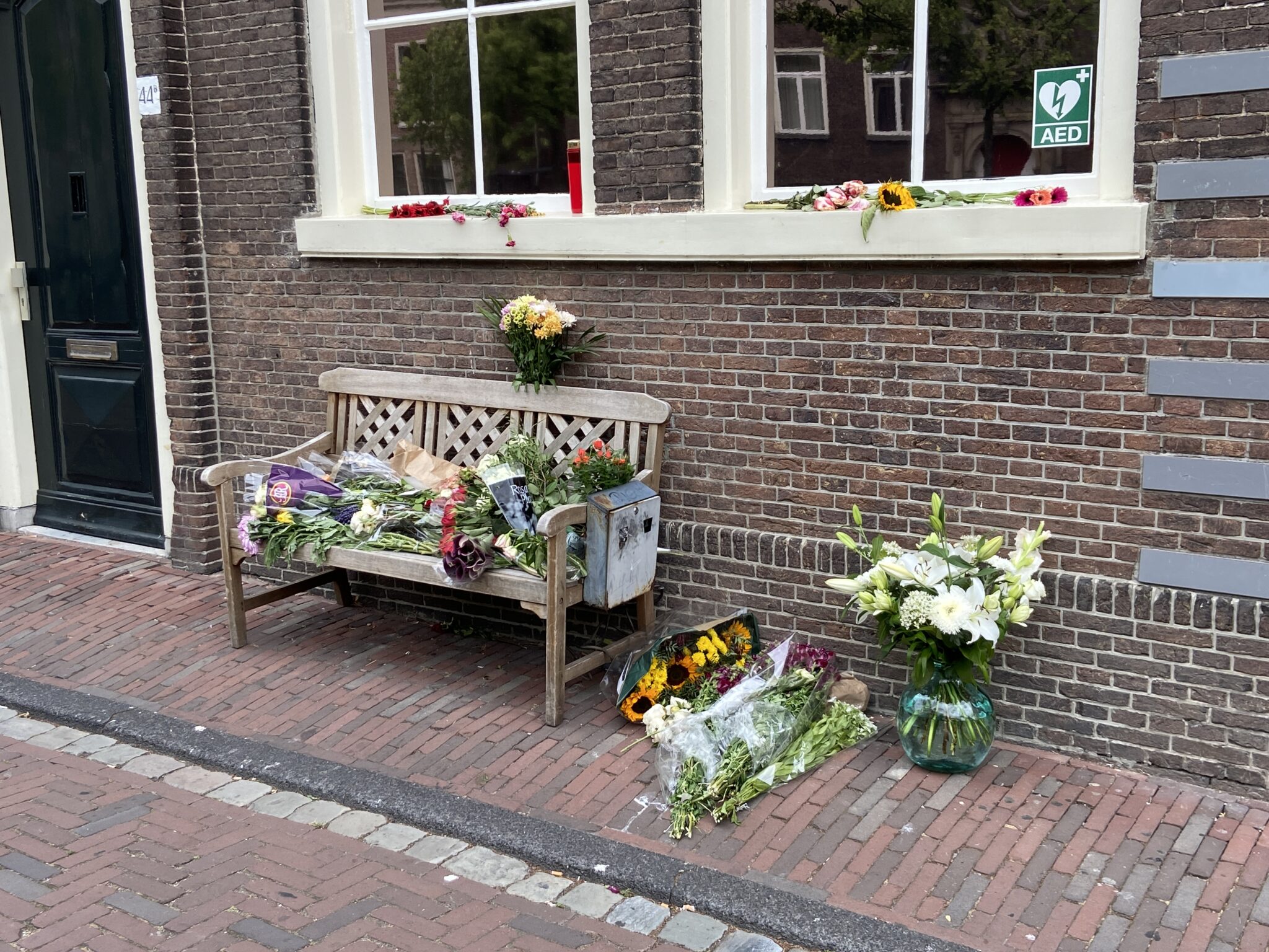 Leiden police arrest second local man in stabbing investigation ...