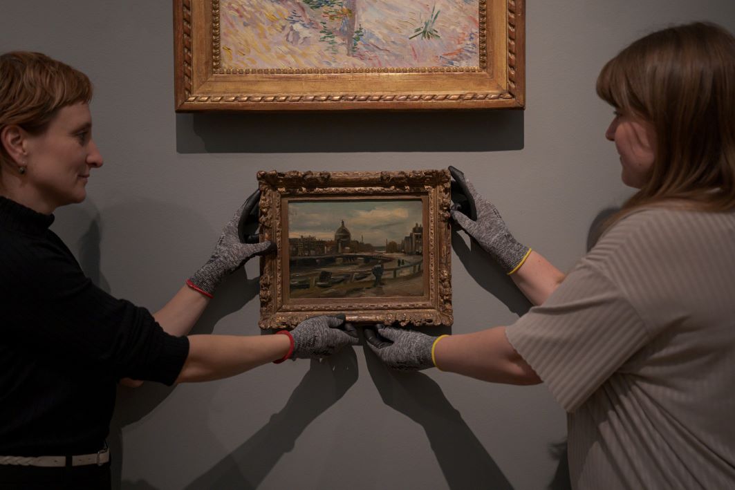 The fingerprint and the mystery travels of a Van Gogh painting - DutchNews.nl