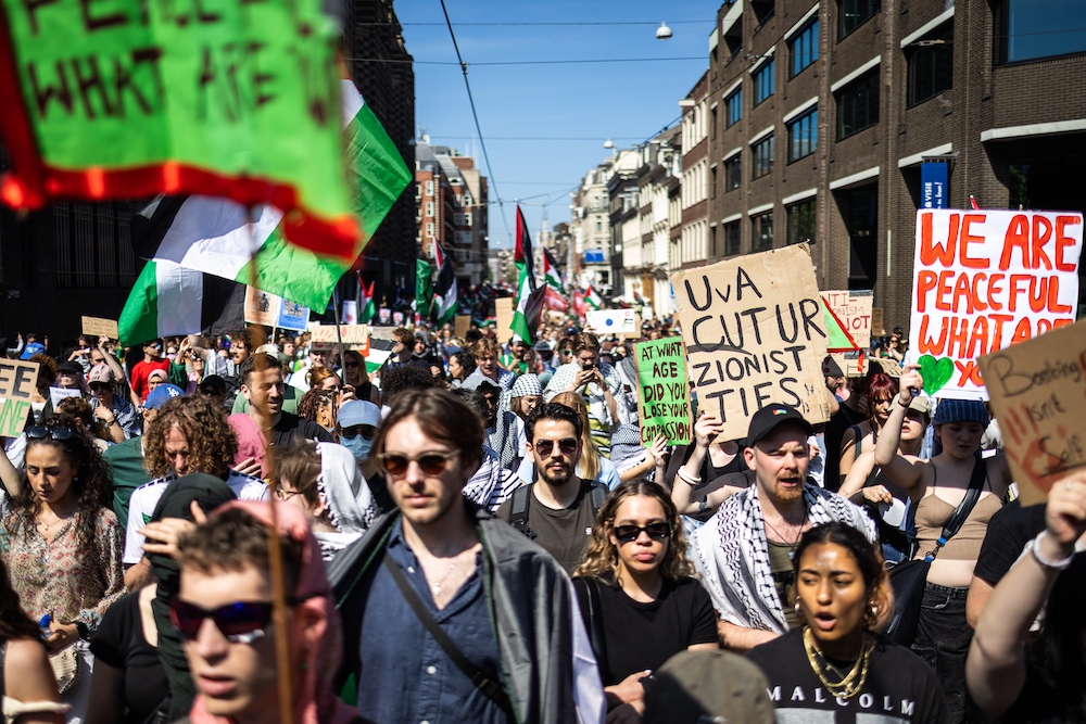 Thousands march through Amsterdam in support of Gaza