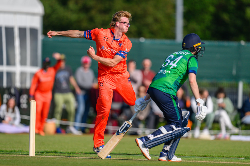 Cricket: Nederland verliest laatste bal-thriller van Ierland