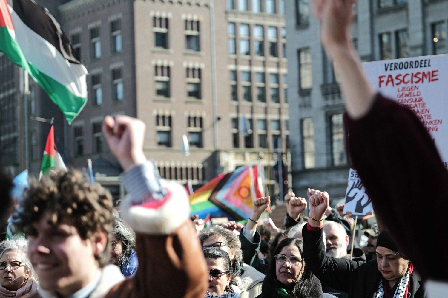 Online haat leidt tot recordjaar voor discriminatierapporten Online haat leidt tot recordjaar voor discriminatierapporten