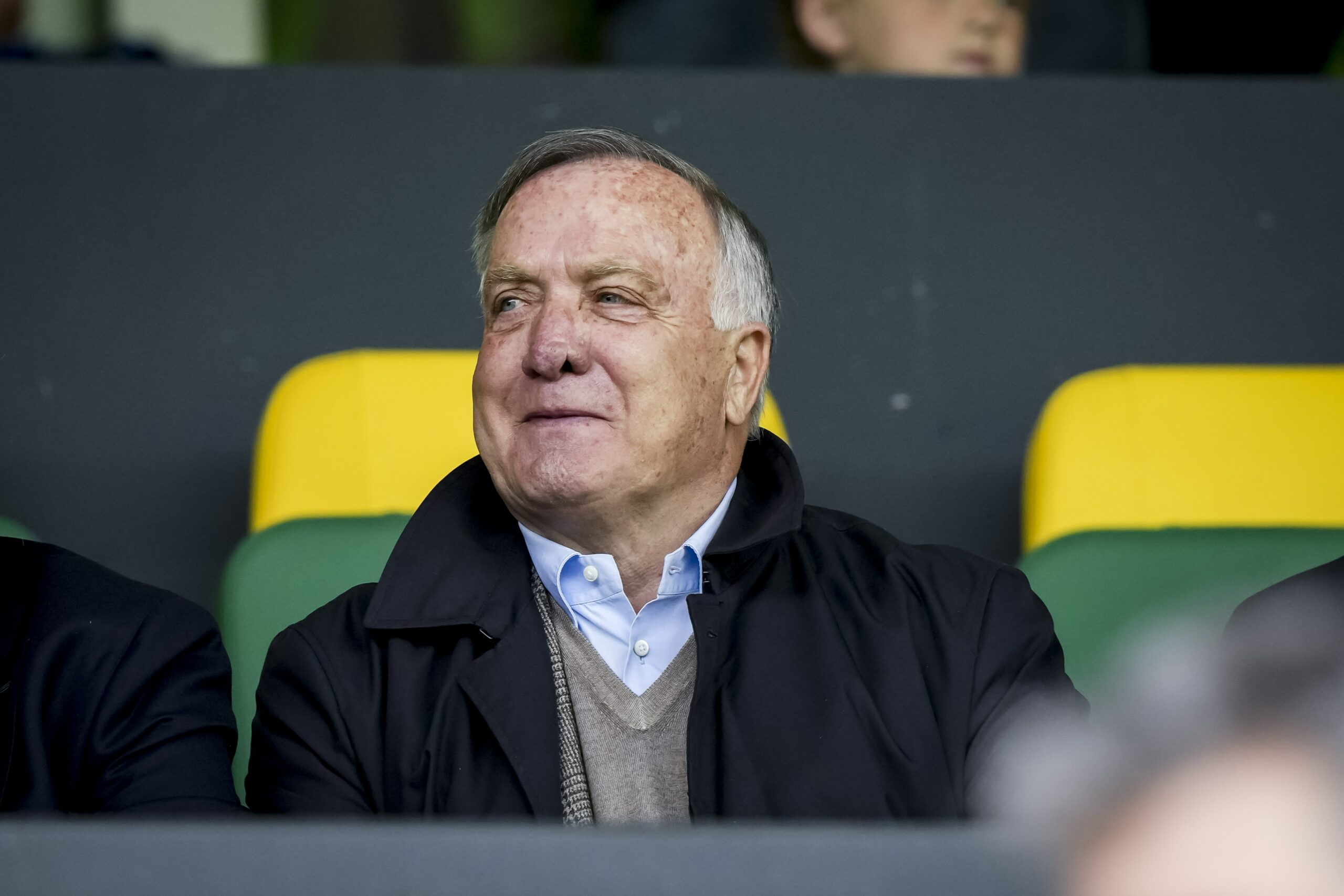 Dick Advocaat klaar voor WK-comeback als coach van Curaçao Dick Advocaat klaar voor WK-comeback als coach van Curaçao