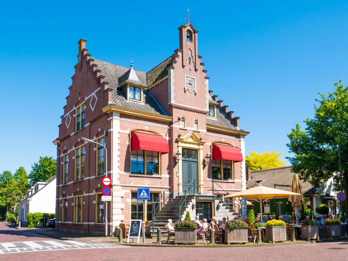 Aantal huizen van € 1 miljoen in Nederland verdrievoudigd in vijf jaar Aantal huizen van € 1 miljoen in Nederland verdrievoudigd in vijf jaar