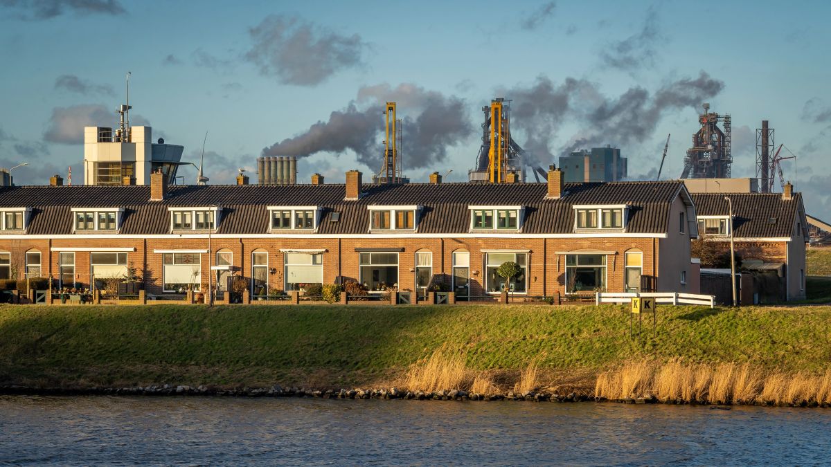 Greenhouse gas emissions fall 5% as coal use drops