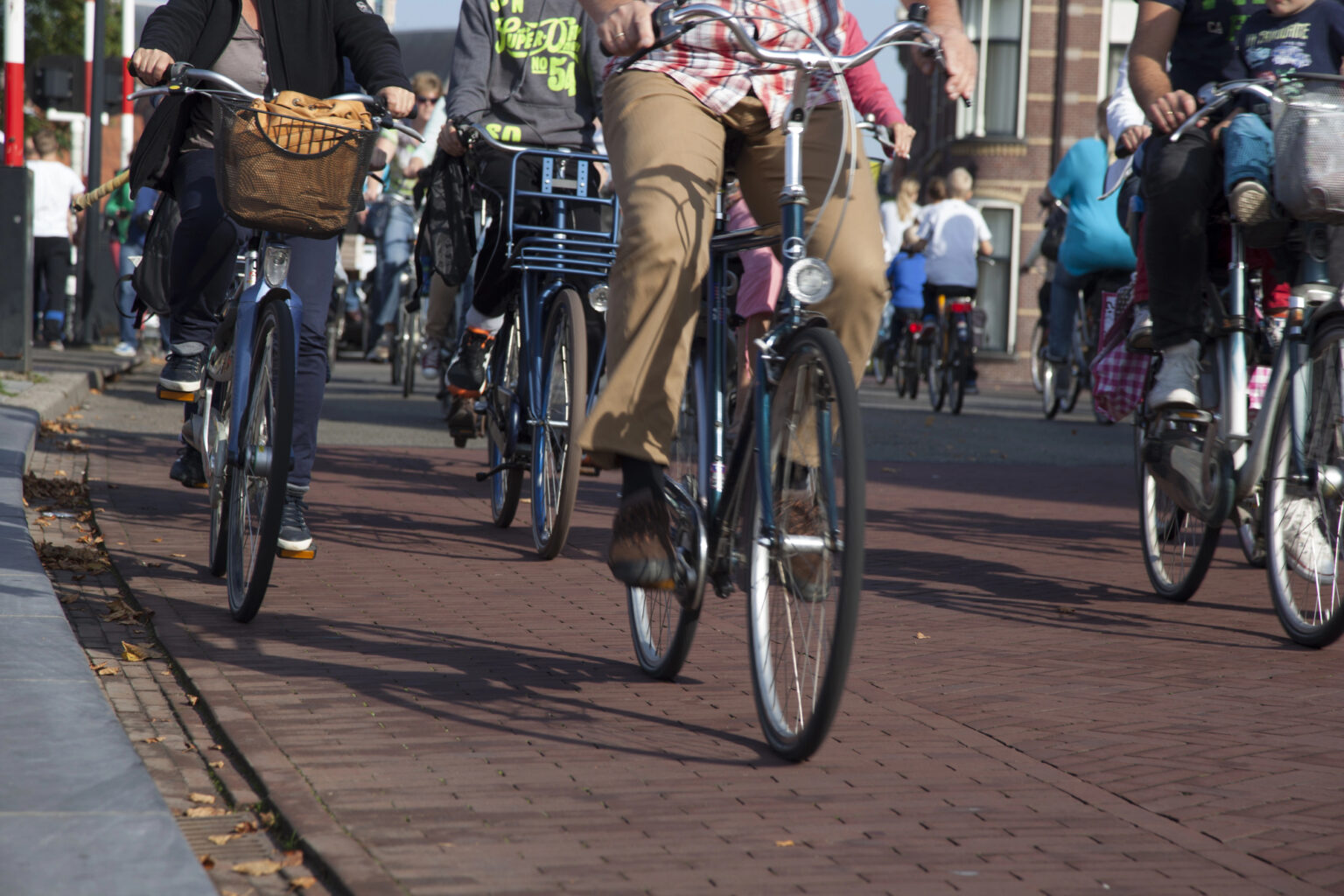 Weather warnings as storm Austen approaches Netherlands - DutchNews.nl